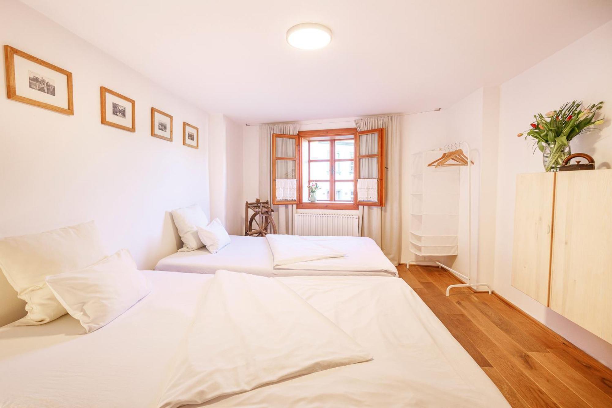 Apartments No.59 Loket Exteriör bild